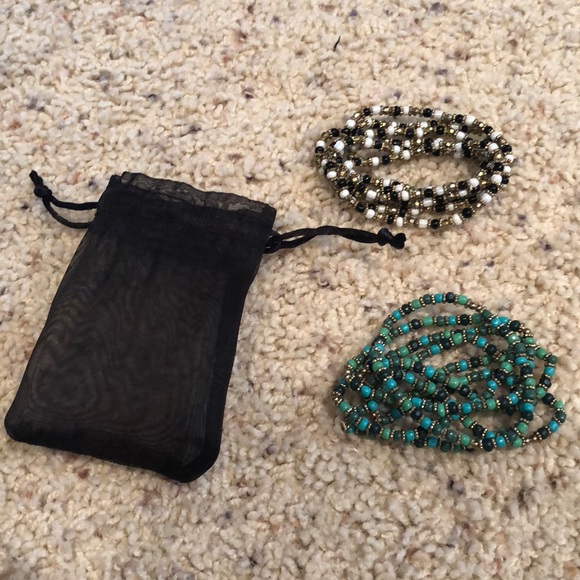 Vintage Stretchy Teal and White/Black Bracelets - Picture 4 of 4